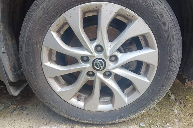 Used Nissan Sylphy 2018 1.6XV CVT Deluxe Edition Right Front Wheel Hub