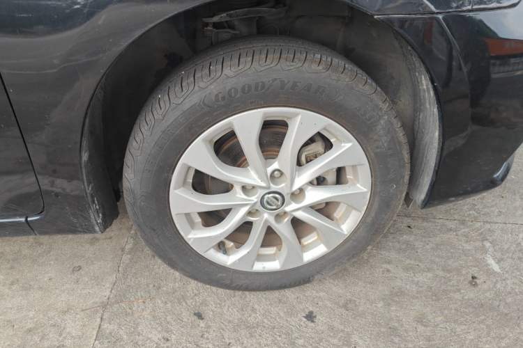 Used Nissan Sylphy 2018 1.6XV CVT Deluxe Edition Right Front Wheel Hub