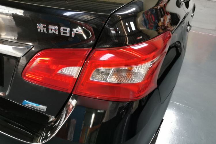 Used Nissan Sylphy 2018 1.6XV CVT Deluxe Edition Right Rear Taillight