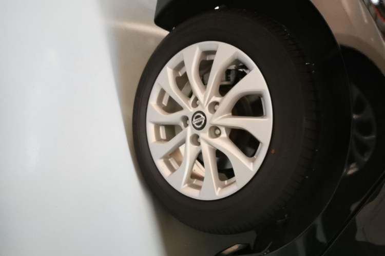 Used Nissan Sylphy 2018 1.6XV CVT Deluxe Edition Right Rear Wheel Hub