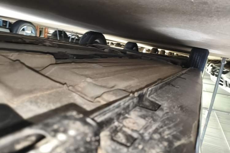 Used Nissan Sylphy 2018 Classic 1.6XE Manual Comfort Edition Right Side Sill