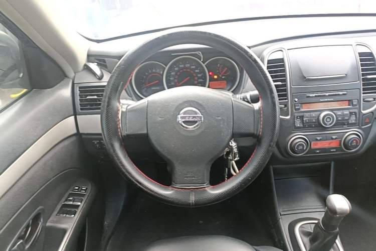 Used Nissan Sylphy 2018 Classic 1.6XE Manual Comfort Edition Steering Wheel