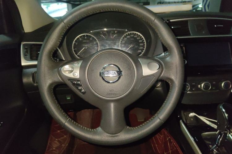 Used Nissan Sylphy 2018 1.6XV CVT Deluxe Edition Steering Wheel
