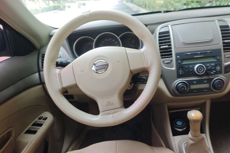 Used Nissan Sylphy 2018 Classic 1.6XE+ Manual Leading Edition Steering Wheel