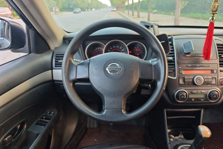 Used Nissan Sylphy 2018 Classic 1.6XE Manual Comfort Edition Steering Wheel