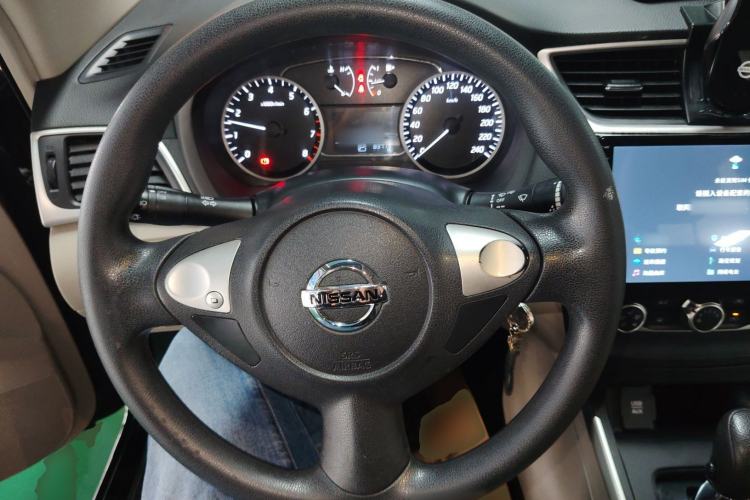 Used Nissan Sylphy 2018 1.6XE CVT Comfort Edition Steering Wheel