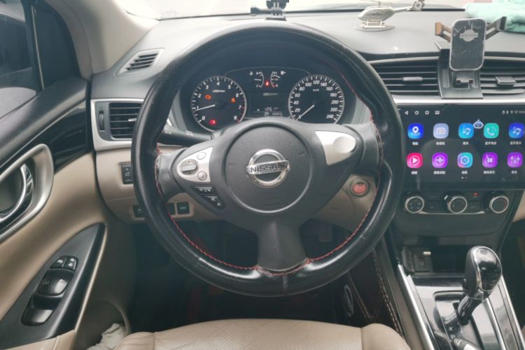 Used Nissan Sylphy 2018 1.6XV CVT Deluxe Edition Steering Wheel