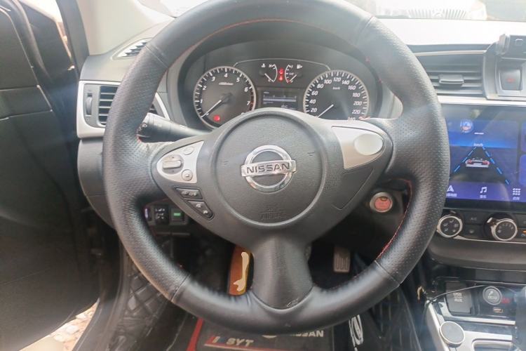 Used Nissan Sylphy 2018 1.6XV CVT Deluxe Edition Steering Wheel