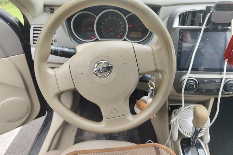 Used Nissan Sylphy 2018 Classic 1.6XE+ CVT Luxury Edition Steering Wheel