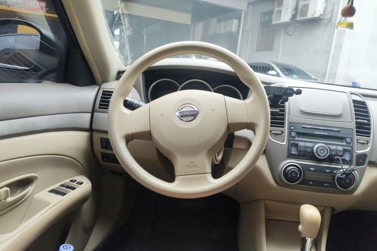 Used Nissan Sylphy 2018 Classic 1.6XE+ CVT Leading Edition Steering Wheel