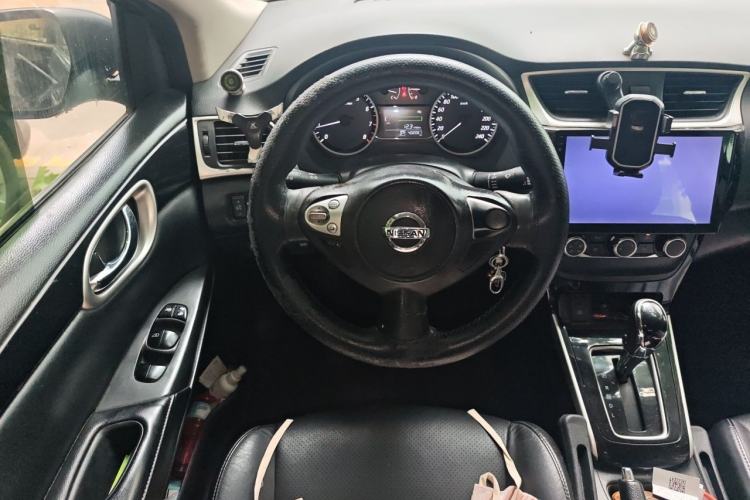 Used Nissan Sylphy 2018 1.6XE CVT Comfort Edition Steering Wheel