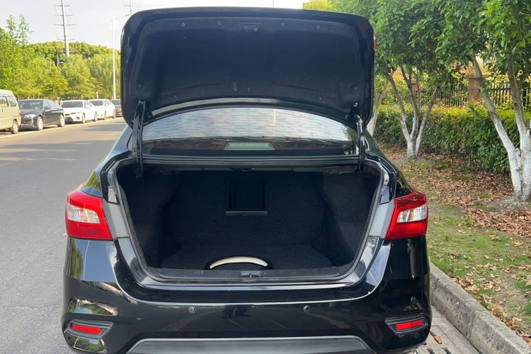 Used Nissan Sylphy 2018 1.6XV CVT Deluxe Edition Trunk