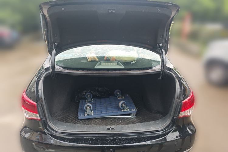 Used Nissan Sylphy 2018 Classic 1.6XE+ CVT Leading Edition Trunk