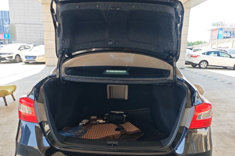 Used Nissan Sylphy 2018 1.6XV CVT Deluxe Edition Trunk