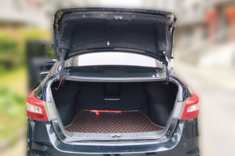 Used Nissan Sylphy 2018 1.6XV CVT Deluxe Edition Trunk