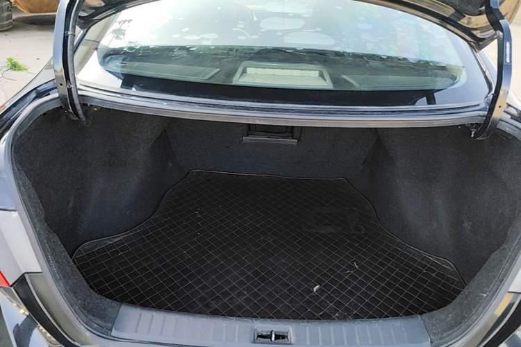 Used Nissan Sylphy 2018 1.6XV CVT Deluxe Edition Trunk