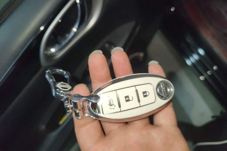 Used Nissan Sylphy 2018 1.6XV CVT Deluxe Edition Vehicle Key