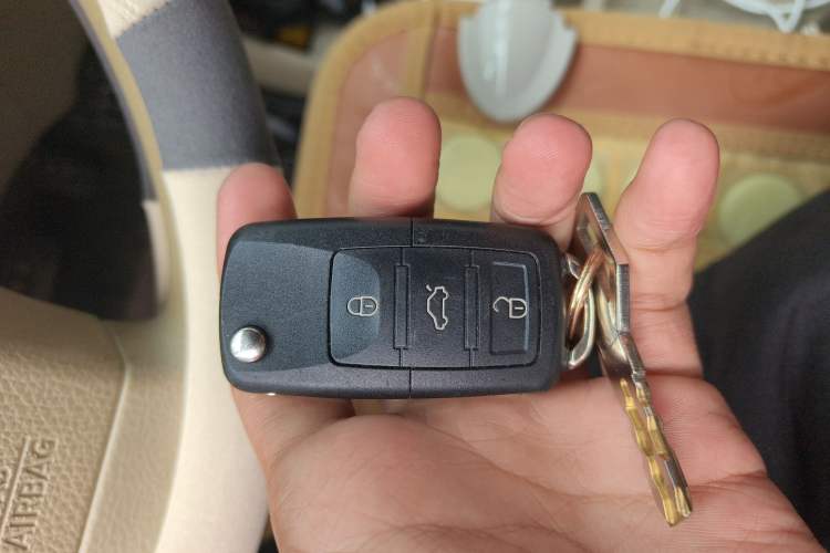 Used Nissan Sylphy 2018 Classic 1.6XE CVT Comfort Edition Vehicle Key