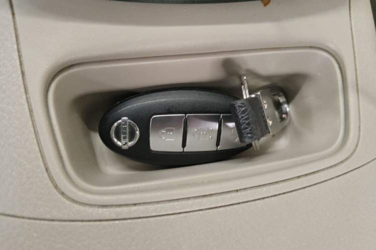 Used Nissan Sylphy 2018 1.6XV CVT Deluxe Edition Vehicle Key