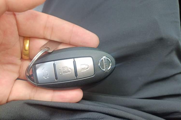 Used Nissan Sylphy 2018 1.6XV CVT Deluxe Edition Vehicle Key