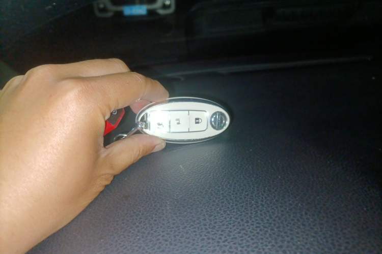 Used Nissan Sylphy 2018 1.6XV CVT Deluxe Edition Vehicle Key