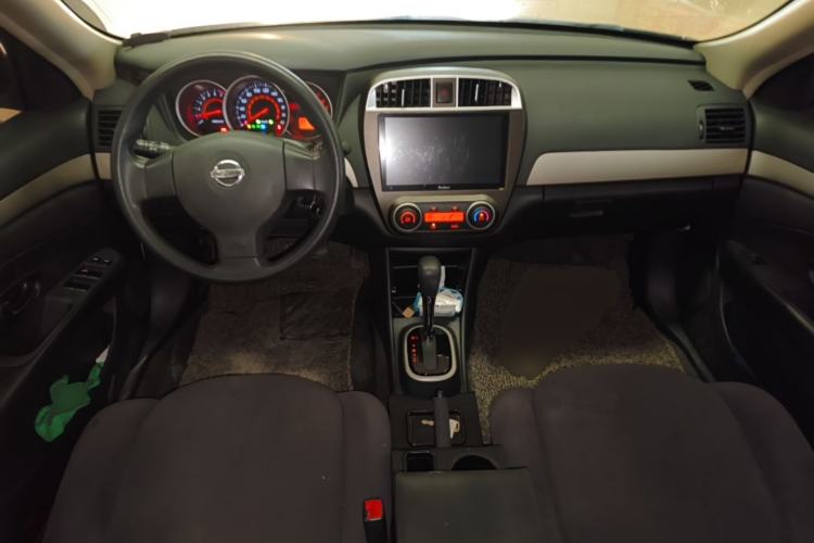 Used Nissan Sylphy 2018 Classic 1.6XE CVT Comfort Edition Center Console