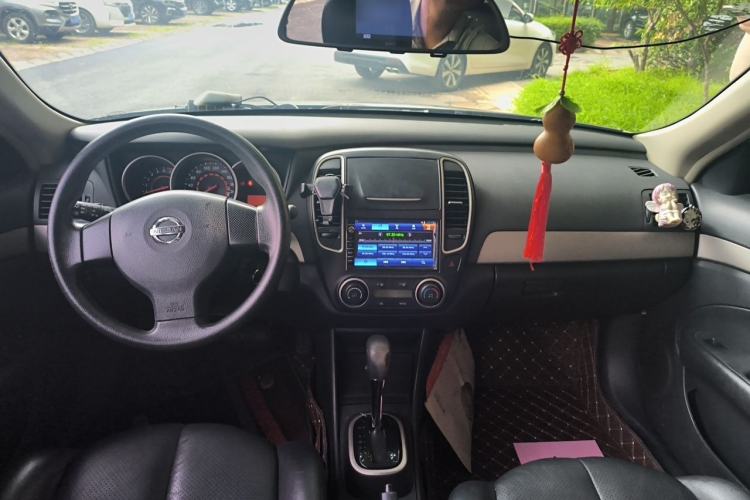 Used Nissan Sylphy 2018 Classic 1.6XE+ CVT Luxury Edition Center Console