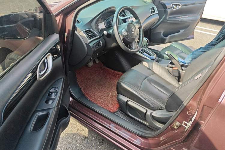 Used Nissan Sylphy 2018 1.6XV CVT Deluxe Edition Driver Seat