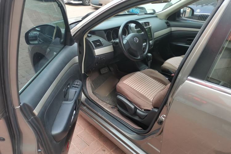 Used Nissan Sylphy 2018 Classic 1.6XE CVT Comfort Edition Driver Seat