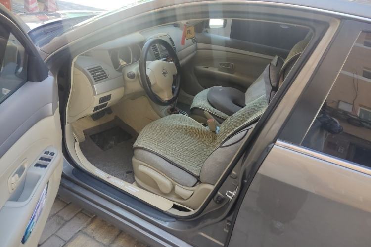 Used Nissan Sylphy 2018 Classic 1.6XE+ CVT Leading Edition Driver Seat