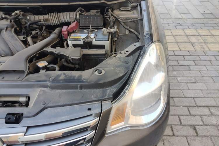 Used Nissan Sylphy 2018 Classic 1.6XE+ CVT Leading Edition Engine Bay Left