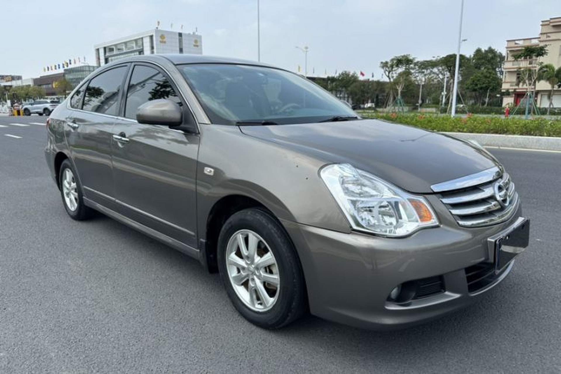 Used Nissan Sylphy 2018 Classic 1.6XE CVT Comfort Edition Exterior 2