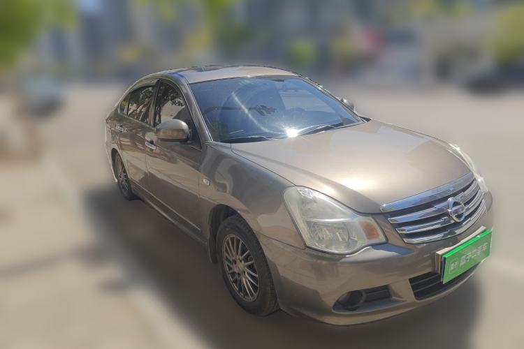 Used Nissan Sylphy 2018 Classic 1.6XE Manual Comfort Edition Front Right 45 Deg