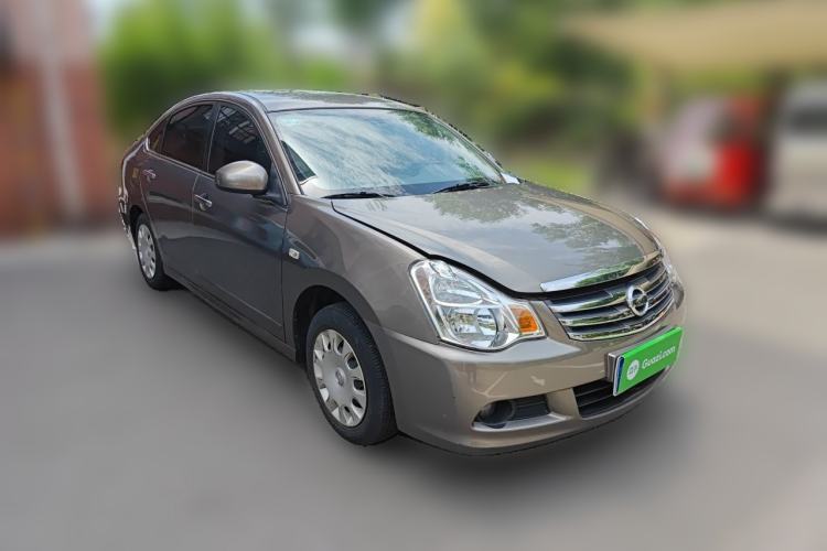 Used Nissan Sylphy 2018 Classic 1.6XE Manual Comfort Edition Front Right 45 Deg
