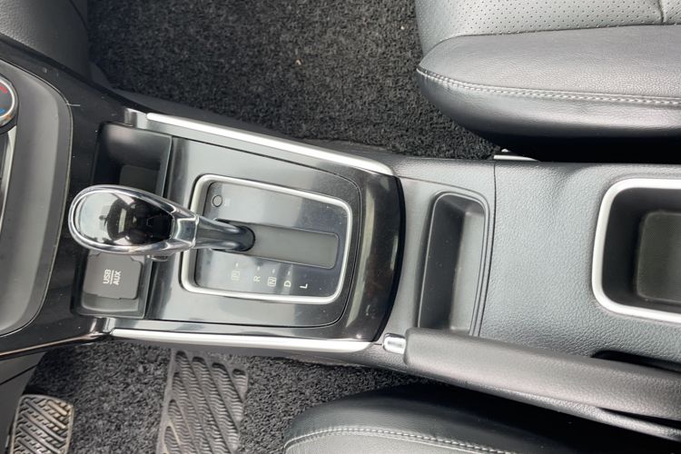Used Nissan Sylphy 2018 1.6XV CVT Deluxe Edition Gear Lever