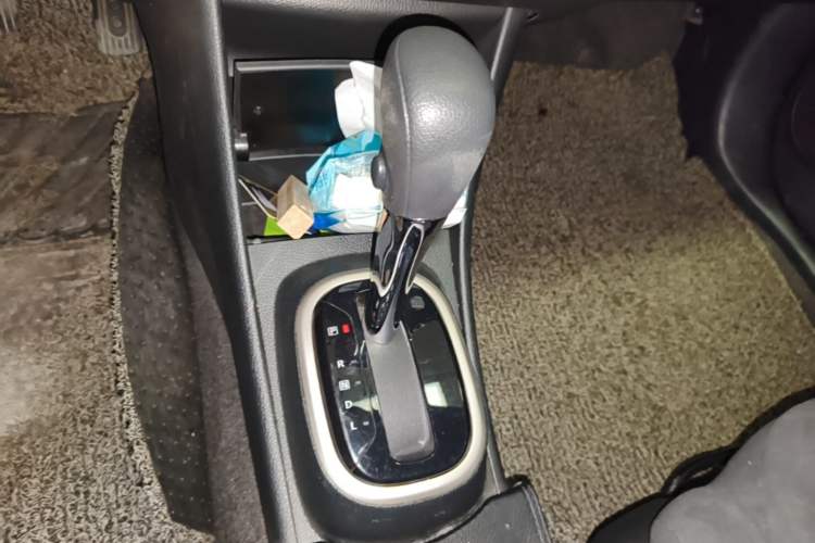 Used Nissan Sylphy 2018 Classic 1.6XE CVT Comfort Edition Gear Lever