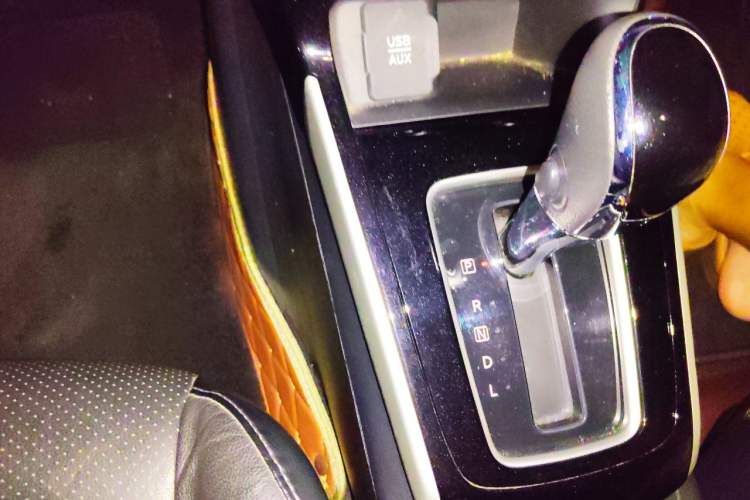 Used Nissan Sylphy 2018 1.6XV CVT Deluxe Edition Gear Lever