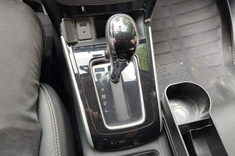 Used Nissan Sylphy 2018 1.6XV CVT Deluxe Edition Gear Lever