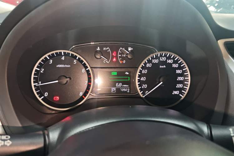 Used Nissan Sylphy 2018 1.6XV CVT Deluxe Edition Instrument Cluster