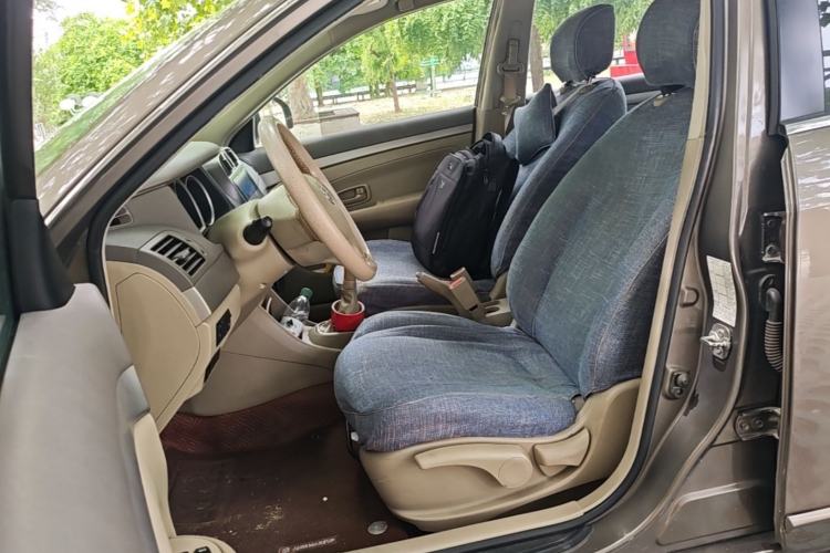 Used Nissan Sylphy 2018 Classic 1.6XE+ Manual Leading Edition Left Front Seat