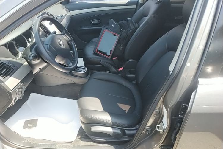 Used Nissan Sylphy 2018 Classic 1.6XE+ CVT Leading Edition Left Front Seat