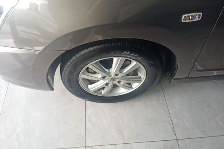 Used Nissan Sylphy 2018 Classic 1.6XE CVT Comfort Edition Left Front Wheel Hub