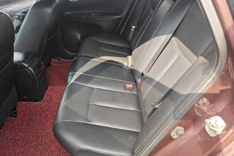 Used Nissan Sylphy 2018 1.6XV CVT Deluxe Edition Left Rear Seat