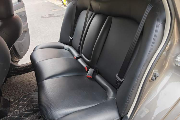 Used Nissan Sylphy 2018 Classic 1.6XE Manual Comfort Edition Left Rear Seat