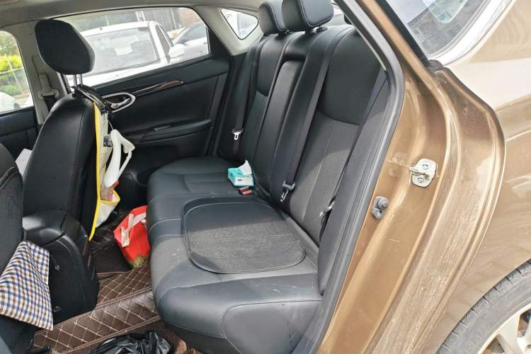 Used Nissan Sylphy 2018 1.6XV CVT Deluxe Edition Left Rear Seat