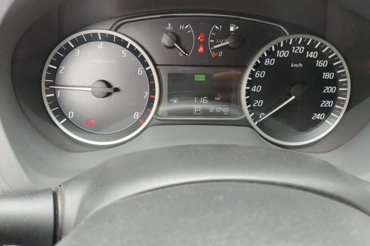 Used Nissan Sylphy 2018 1.6XV CVT Deluxe Edition Odometer Close Up