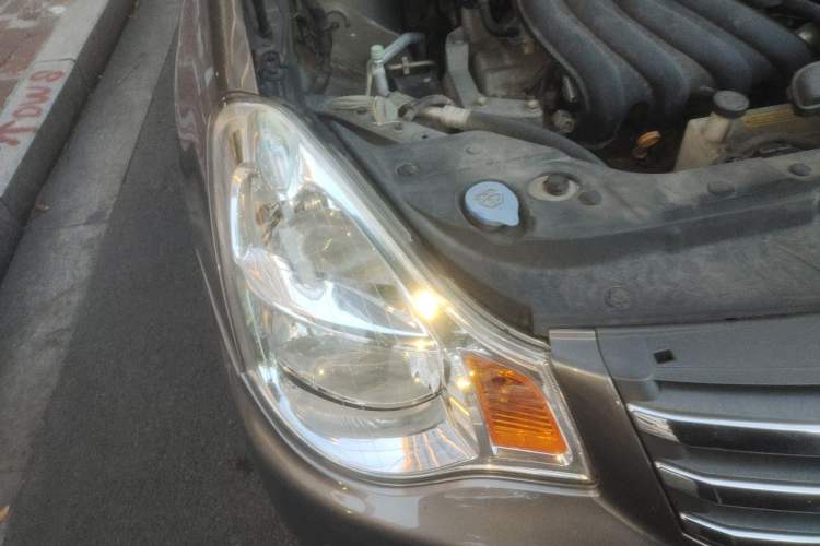 Used Nissan Sylphy 2018 Classic 1.6XE+ CVT Leading Edition Right Front Headlight