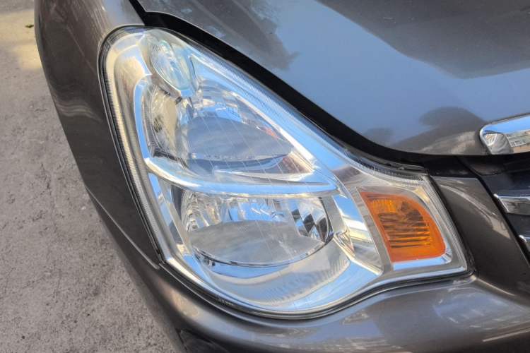 Used Nissan Sylphy 2018 Classic 1.6XE+ Manual Leading Edition Right Front Headlight