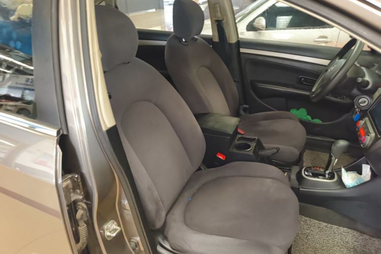Used Nissan Sylphy 2018 Classic 1.6XE CVT Comfort Edition Right Front Seat