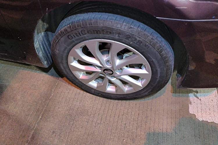 Used Nissan Sylphy 2018 1.6XV CVT Deluxe Edition Right Front Wheel Hub